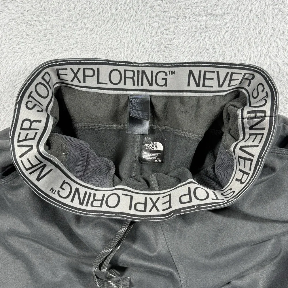 THE NORTH FACE NEVER STOP SHORTS Black  lined FLEECE SWEATS SZ Medium‎